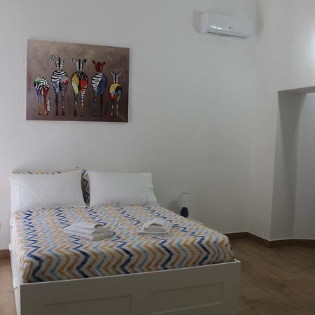 Discovery Ortigia Apartments Сиракуза Екстериор снимка