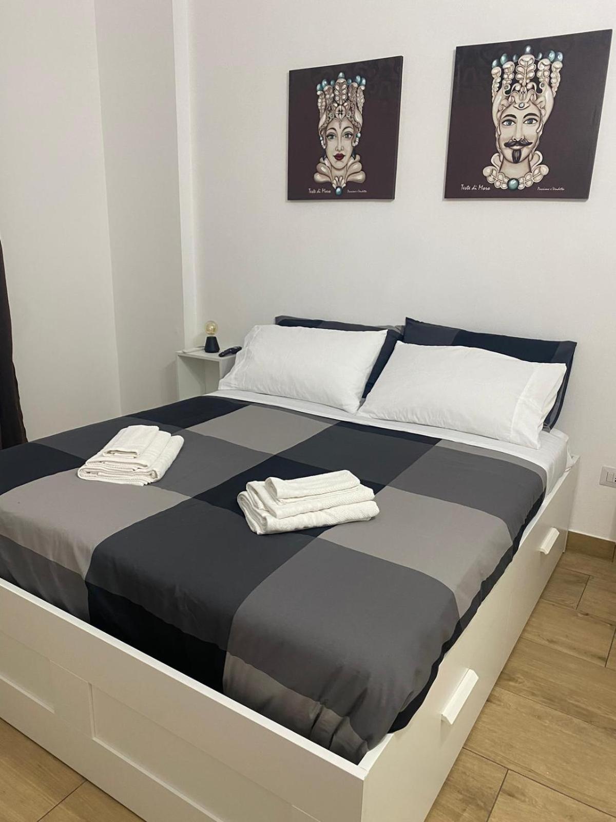 Discovery Ortigia Apartments Сиракуза Екстериор снимка